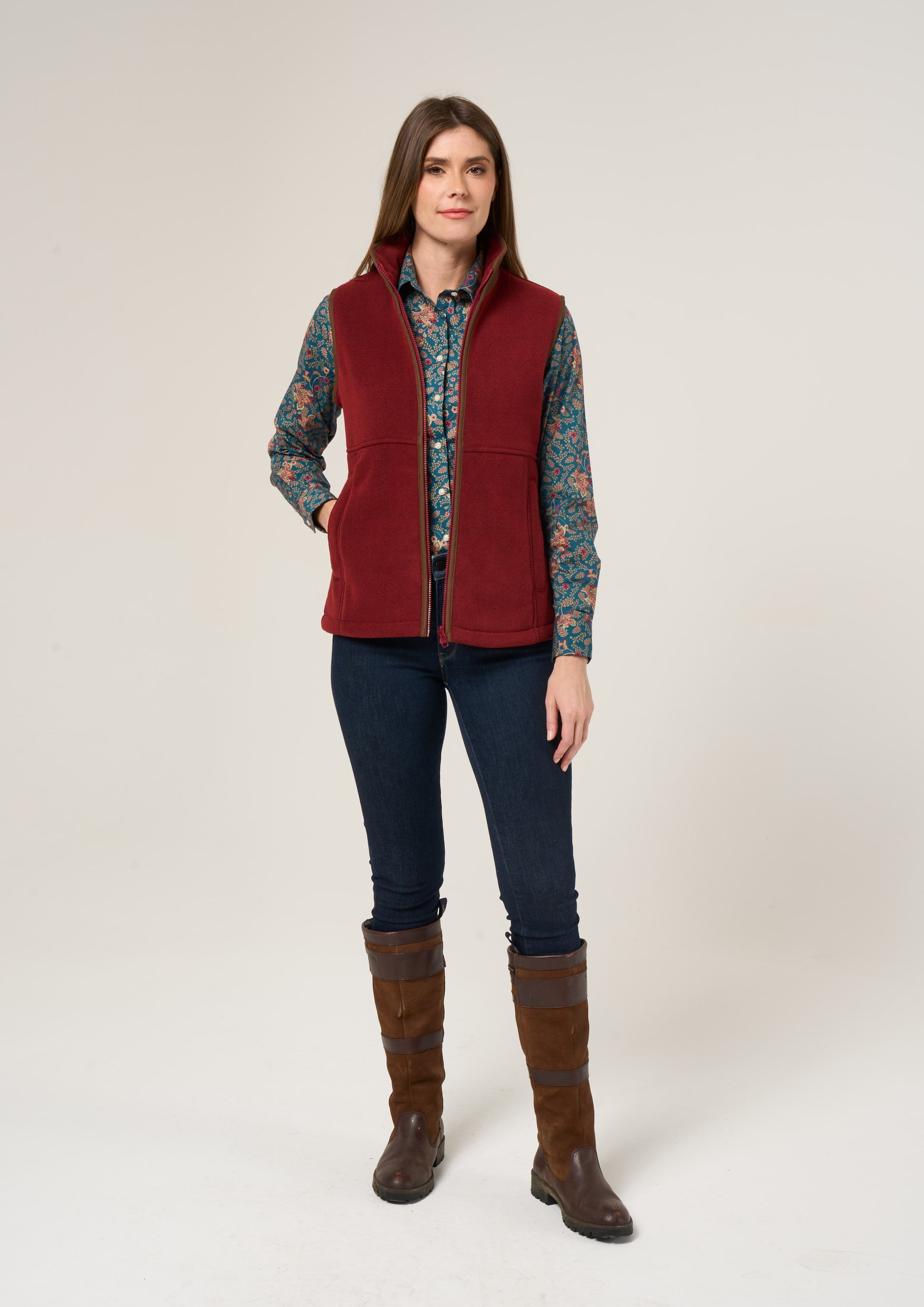 Aylsham Ladies Fleece Gilet In Bloodstone