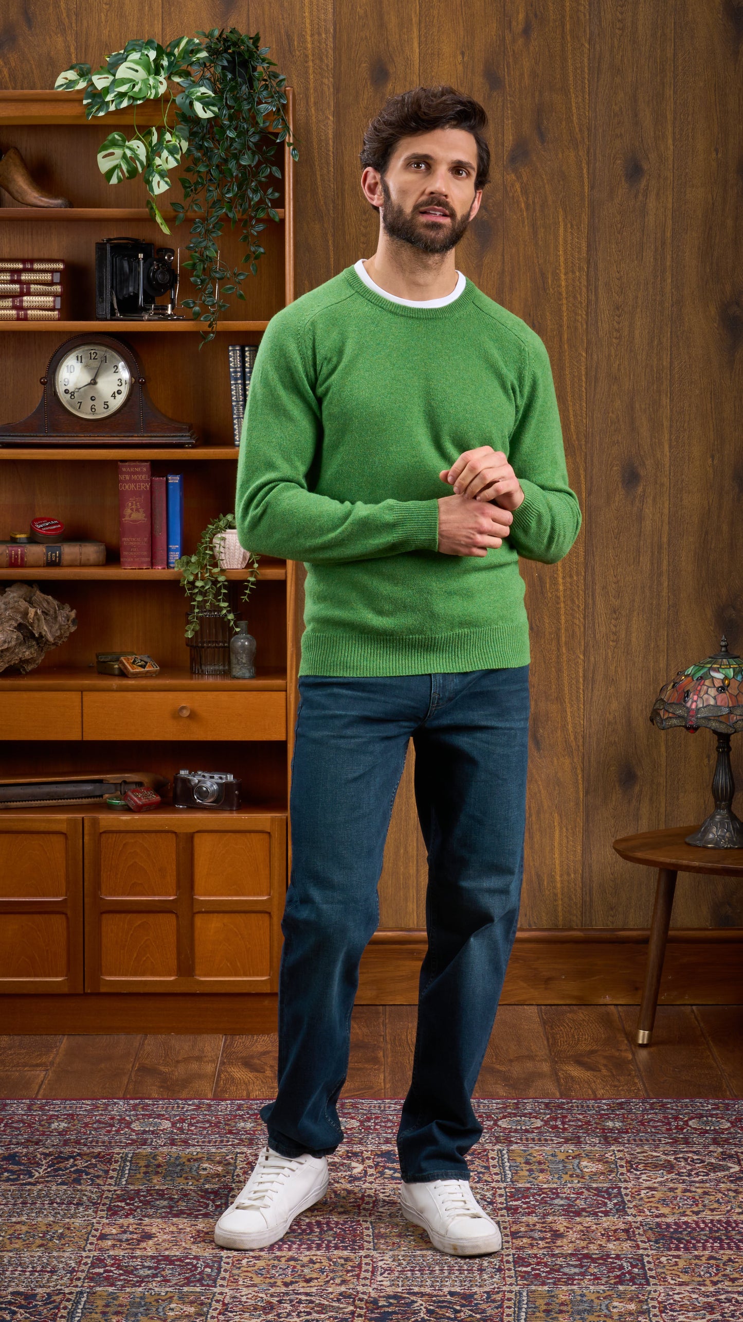 Lambswool Crew Neck Jumper in Palm