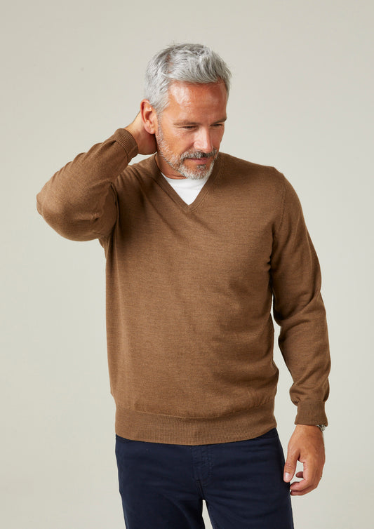 Millbreck Merino Wool V-Neck Jumper In Chestnut - Regular Fit