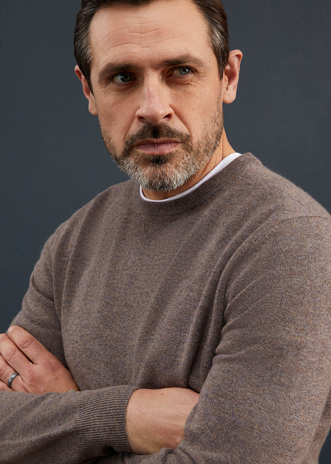 Men's Geelong Lambswool Crew Neck Jumper In Tobacco