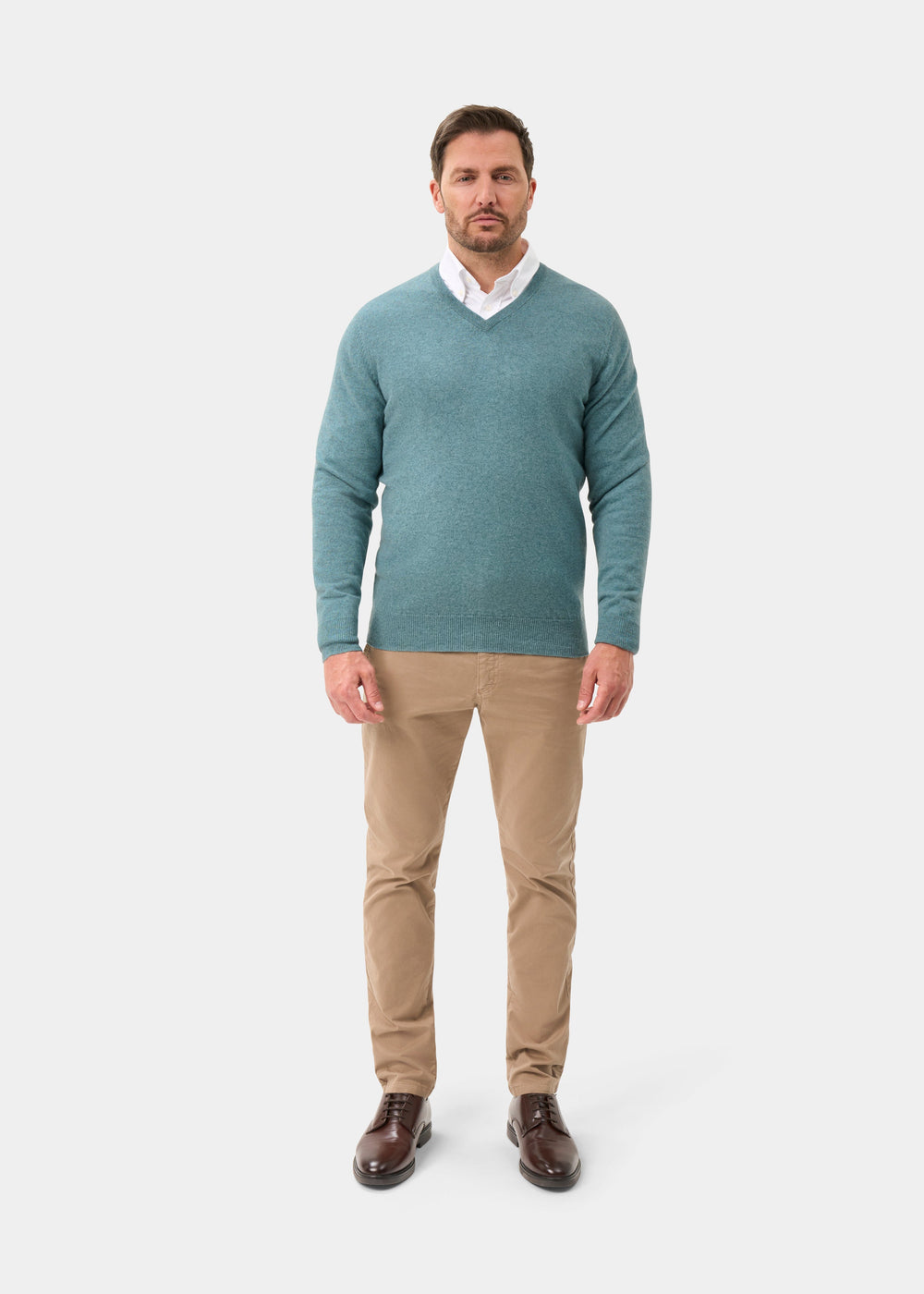 Men's Cashmere Vee Neck Jumper in Caspian