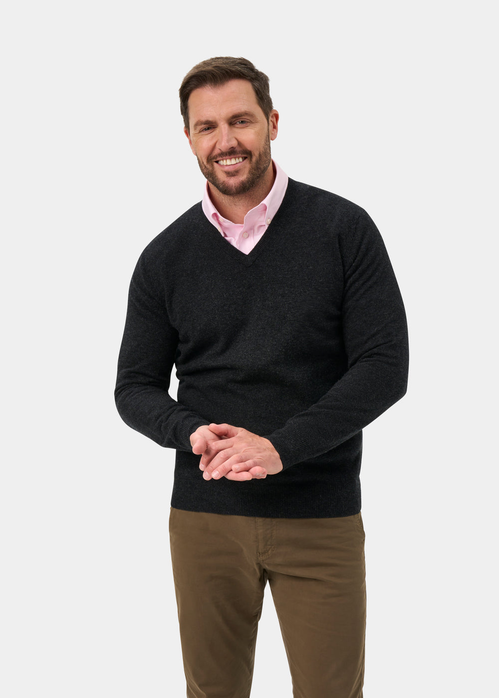 Albury Geelong Wool Vee Neck Jumper In Charcoal - Regular Fit