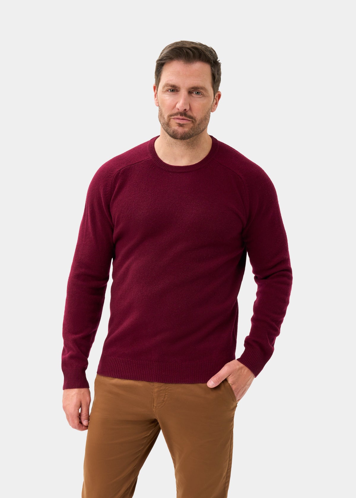 Men's Lambswool Crew Neck Jumper in Bordeaux