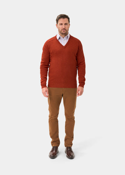 Men's Lambswool Vee Neck Jumper in Ember
