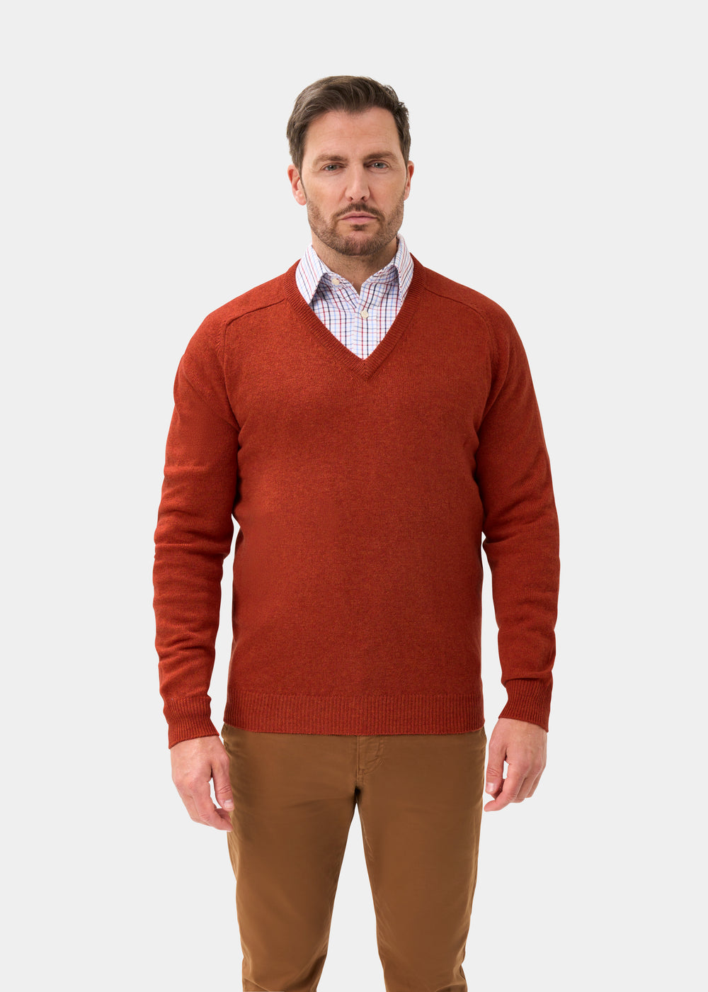 Men's Lambswool Vee Neck Jumper in Ember