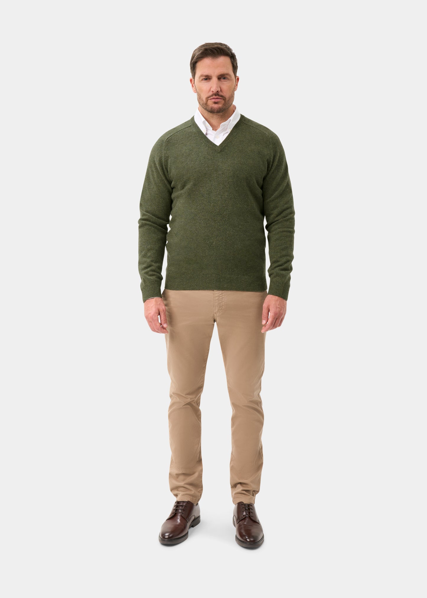 Men's Lambswool Vee Neck Jumper in Landscape