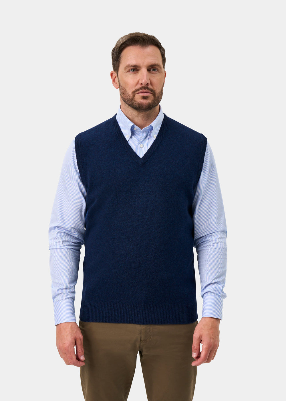 Norfolk Lambswool V-Neck Slipover In Indigo - Classic Fit