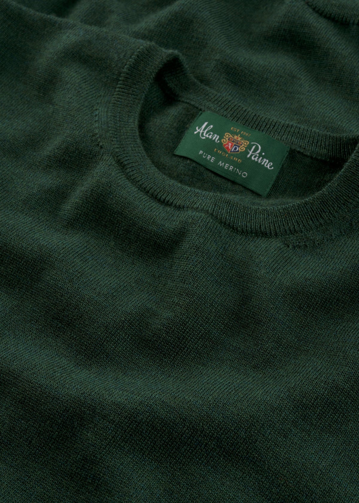Men's Merino Wool Crew Neck Jumper in Hunter Green