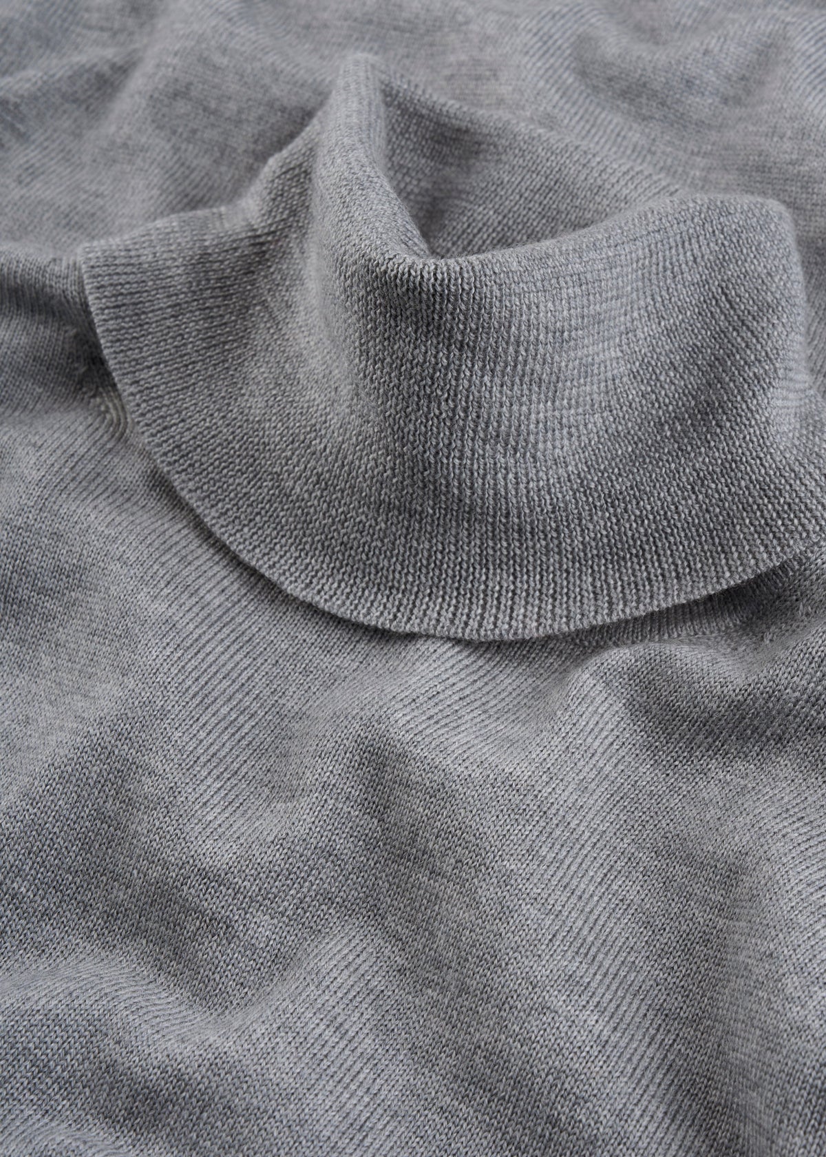 Men's Merino Wool Roll Neck Jumper in Light Grey