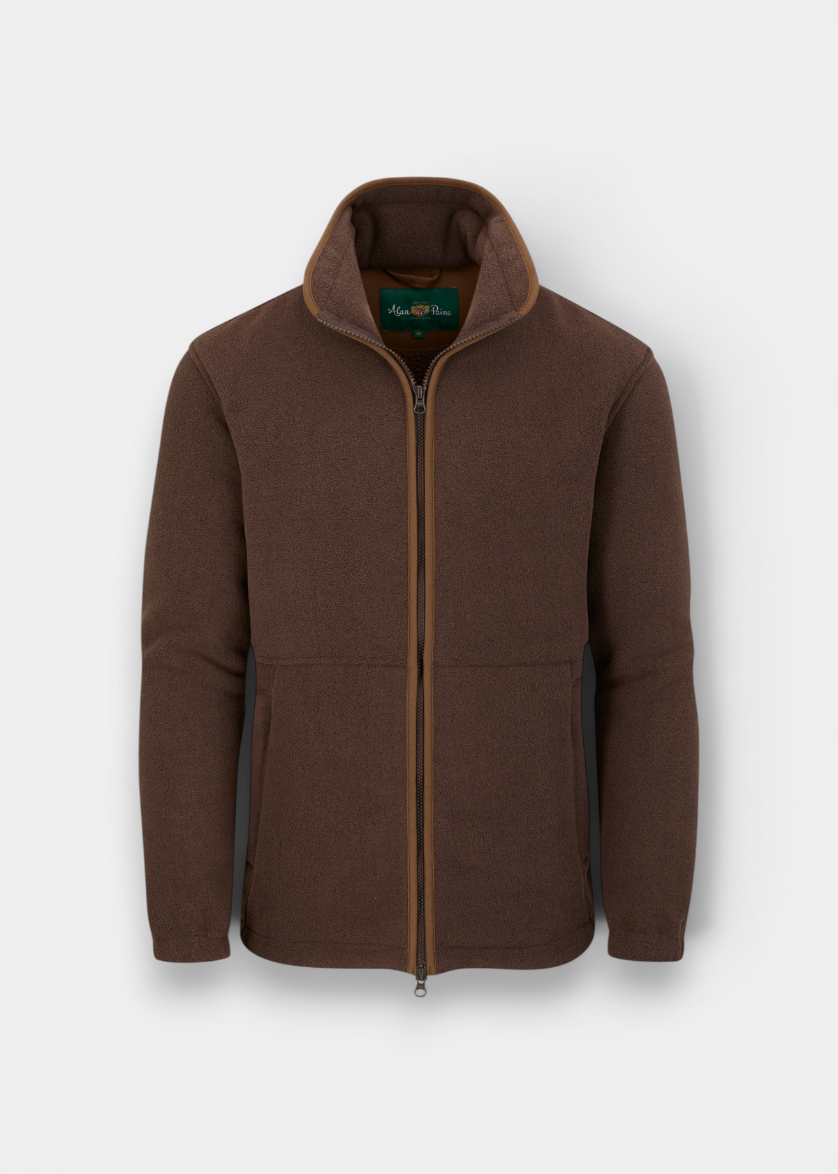 Alan Paine Aylsham men's fleece jacket in bark brown with a front zipper, faux suede collar trim, and regular fit.