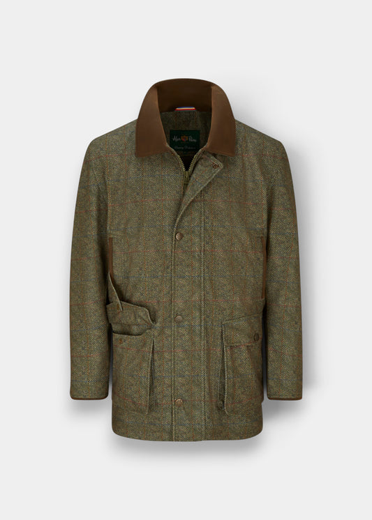 Didsmere Men’s Technical Tweed Coat in Firth: green tweed, brown collar, waterproof, buttons, large pockets.
