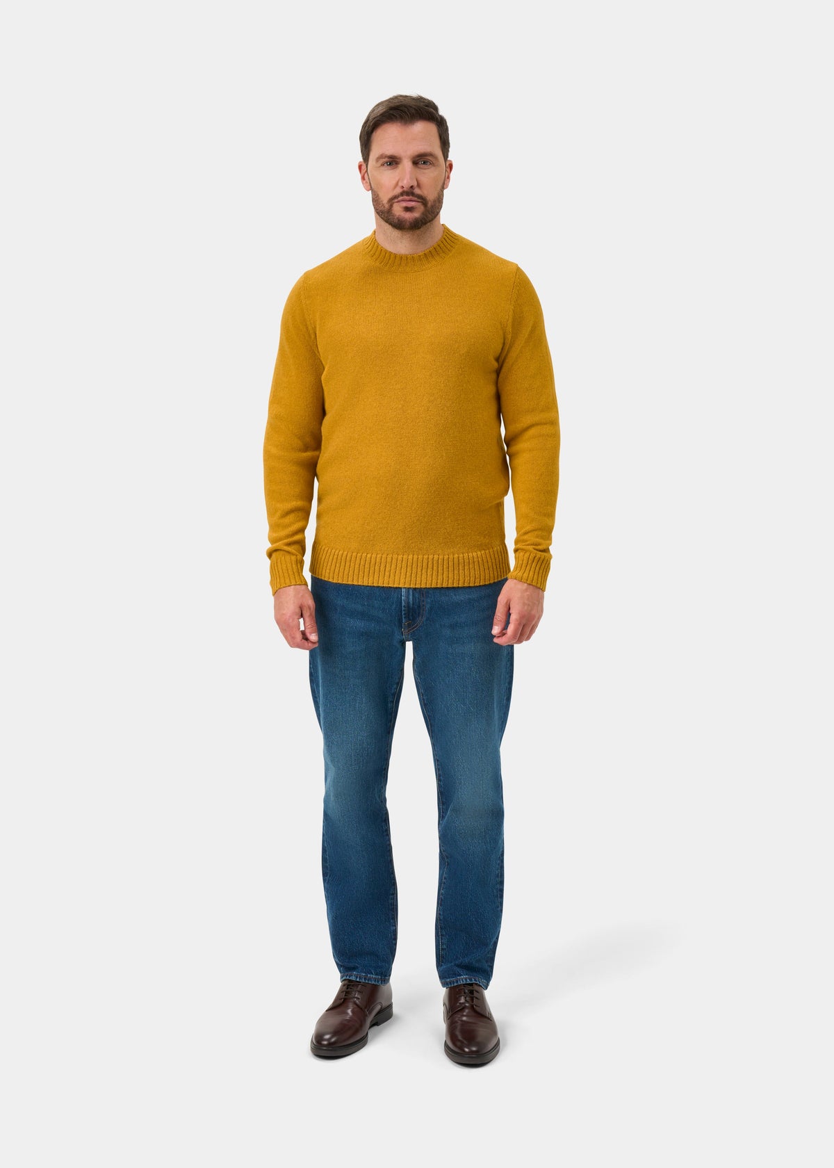 Kinnadie Supersoft Shetland Wool Crew Neck Jumper In Old Gold - Regular Fit