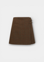 Alan Paine Surrey ladies field maple wool tweed pleated wrap skirt with side buckles and box pleats.